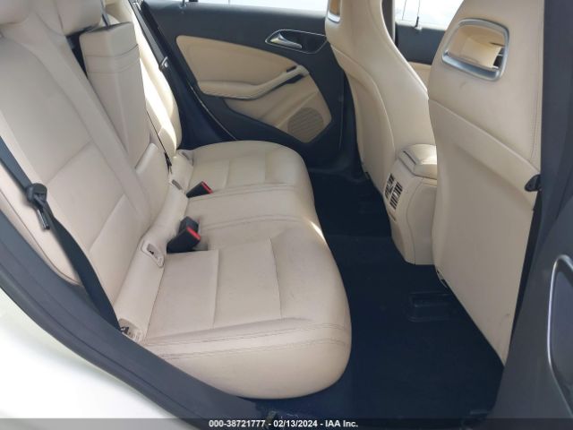 WDDSJ4EB3FN282076 Mercedes-Benz CLA 250