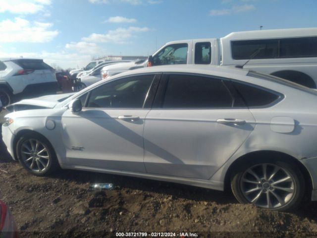3FA6P0PU2HR153186 Ford Fusion Energi Se Luxury