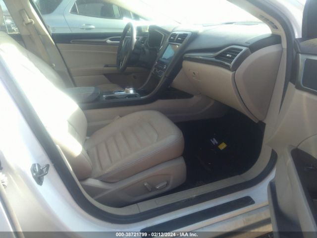 3FA6P0PU2HR153186 Ford Fusion Energi Se Luxury