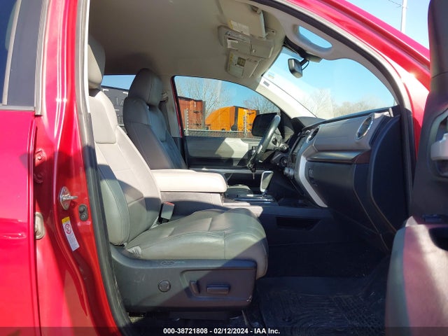 5TFHW5F16JX771392 Toyota Tundra Limited 5.7l V8