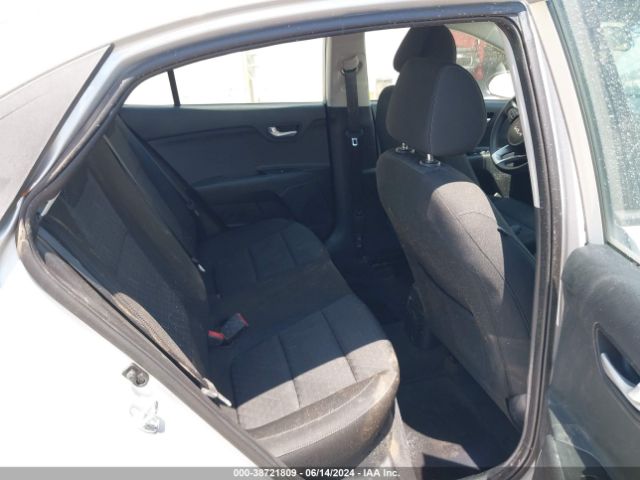 3KPA24AD8PE599397 KIA RIO LX
