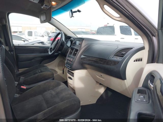 2C4RDGBG8FR648957 Dodge Grand Caravan Avp/se