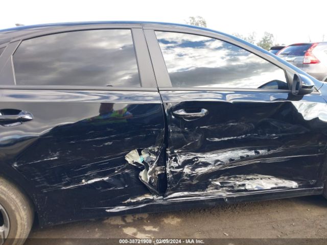 3KPF24AD5PE653518 KIA Forte Lxs