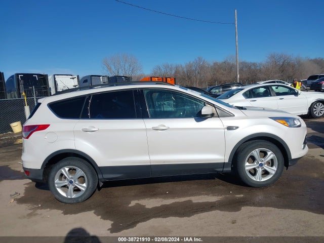 Ford ESCAPE SE 2016 1FMCU9GX2GUB37366 Image 14