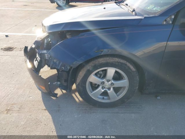 1G1PC5SBXE7351619 Chevrolet Cruze 1lt Auto