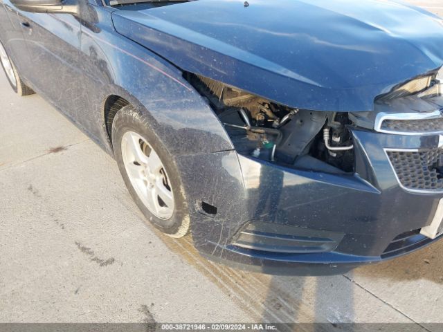 1G1PC5SBXE7351619 Chevrolet Cruze 1lt Auto