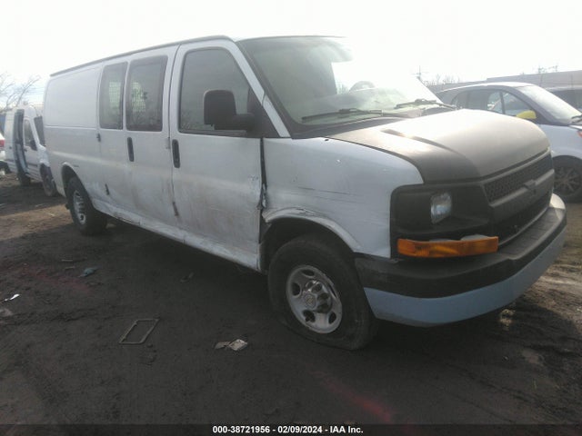 Chevrolet Express 2500 Work Van 2014 1GCWGGBA9E1127528 Image 1