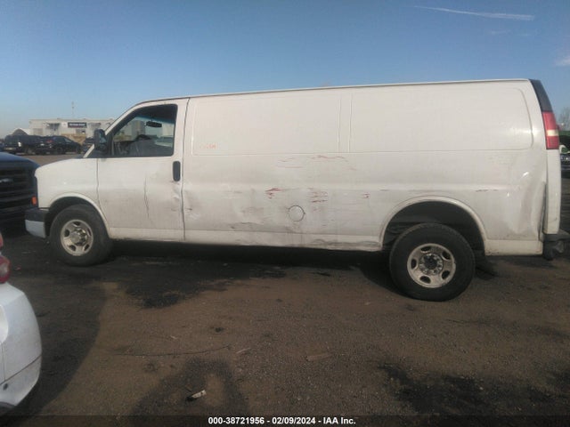 Chevrolet Express 2500 Work Van 2014 1GCWGGBA9E1127528 Image 14