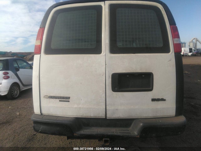 Chevrolet Express 2500 Work Van 2014 1GCWGGBA9E1127528 Image 16