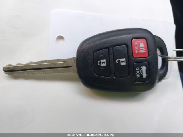 Toyota Corolla S Plus 2015 5YFBURHEXFP334861 Image 11