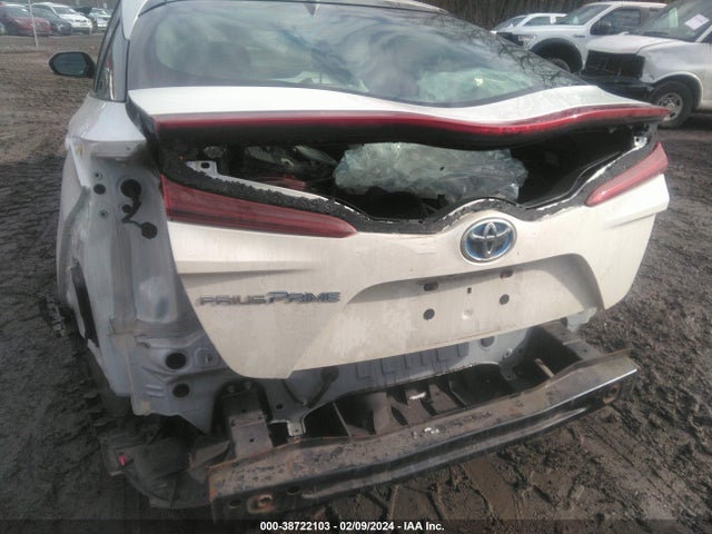 Toyota Prius Prime Plus 2017 JTDKARFP6H3023680 Image 17