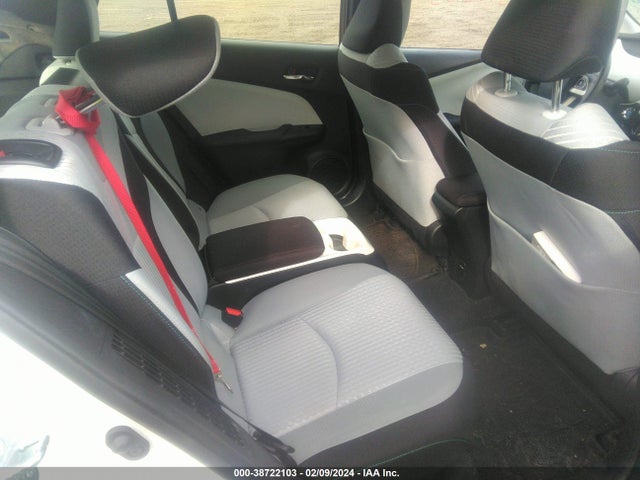 Toyota Prius Prime Plus 2017 JTDKARFP6H3023680 Image 8