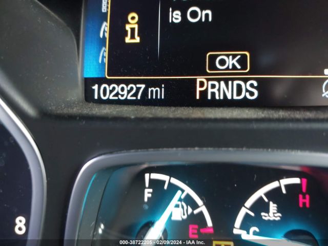 1FMCU9GD7JUB17353 Ford ESCAPE SE