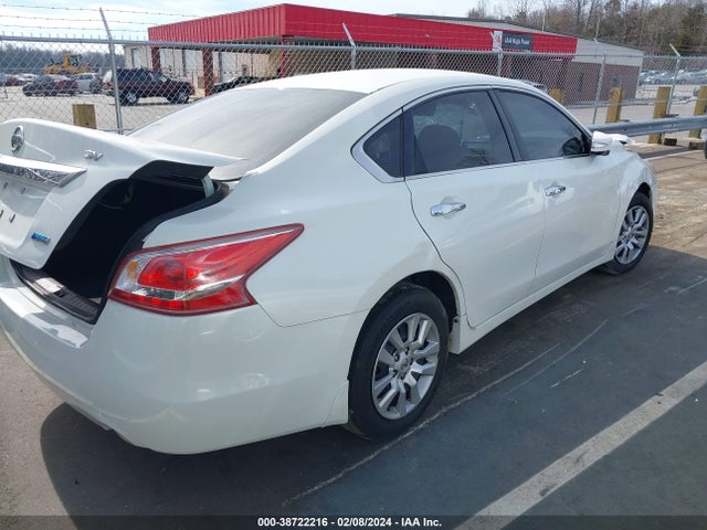 Nissan Altima 2.5 S 2014 1N4AL3AP4EC150259 Image 4