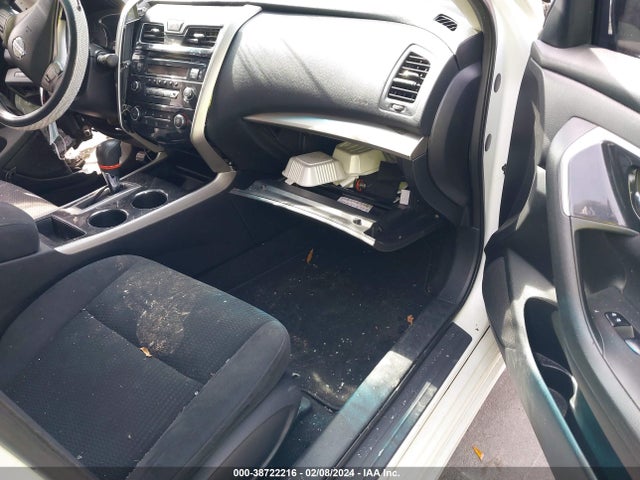 Nissan Altima 2.5 S 2014 1N4AL3AP4EC150259 Image 5