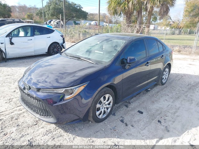 Toyota COROLLA LE 2022 5YFEPMAE1NP373967 Image 2