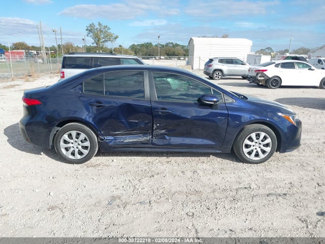 Toyota COROLLA LE 2022 5YFEPMAE1NP373967 Image 6