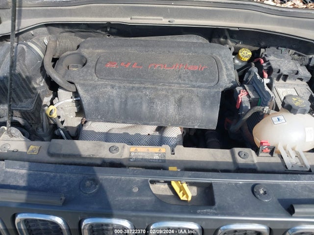 ZACCJBBBXHPG55647 Jeep Renegade Latitude 4x4