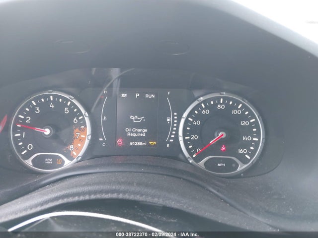 ZACCJBBBXHPG55647 Jeep Renegade Latitude 4x4