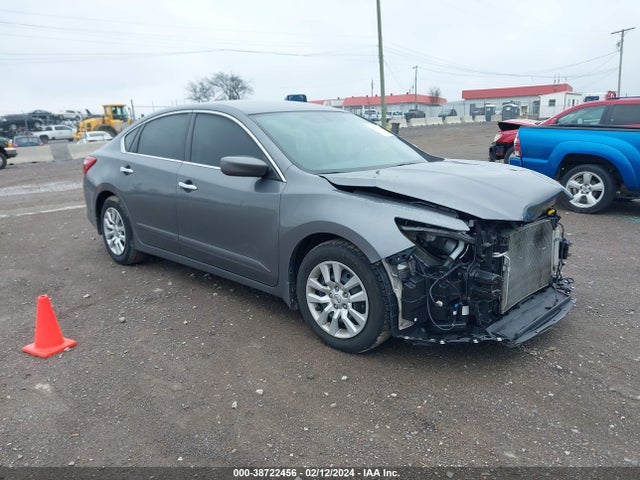 2017 1N4AL3AP5HC118022 main image