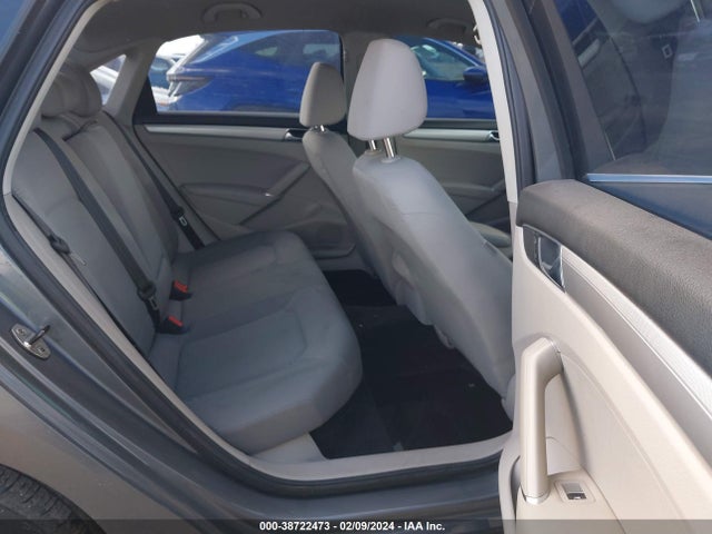Volkswagen Passat 1.8t S 2017 1VWAT7A35HC009541 Image 8