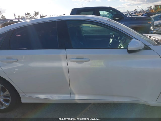 Honda ACCORD LX 2019 1HGCV1F10KA039111 Image 13