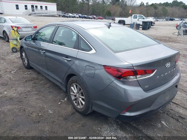 Hyundai SONATA SE 2018 5NPE24AF2JH727607 Image 3