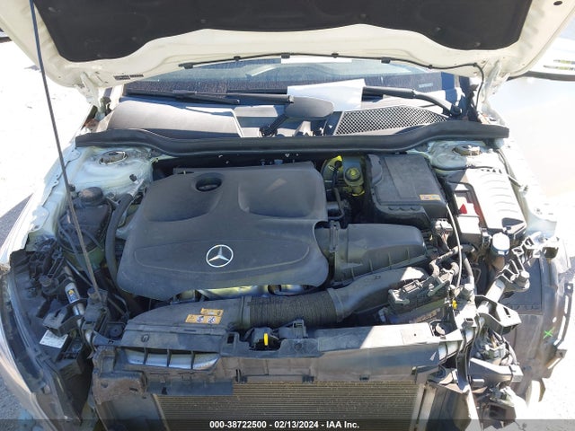 WDDSJ4EB8EN039670 Mercedes-Benz CLA 250