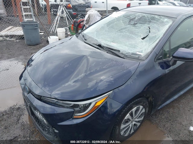 Toyota Corolla Hybrid Le 2022 JTDEAMDE8NJ047696 Image 22