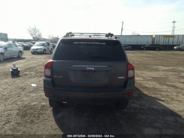1C4NJDEB9ED886095 Jeep Compass Latitude