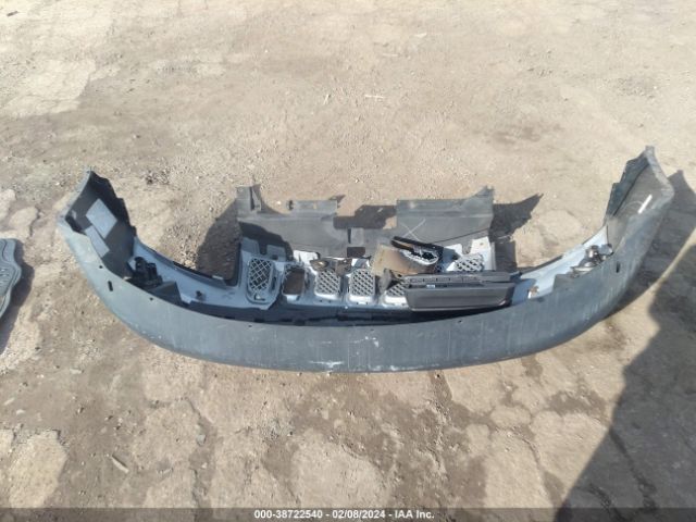 1C4NJDEB9ED886095 Jeep Compass Latitude
