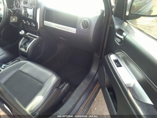 1C4NJDEB9ED886095 Jeep Compass Latitude