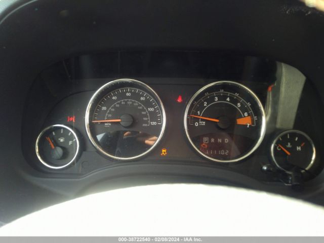 1C4NJDEB9ED886095 Jeep Compass Latitude