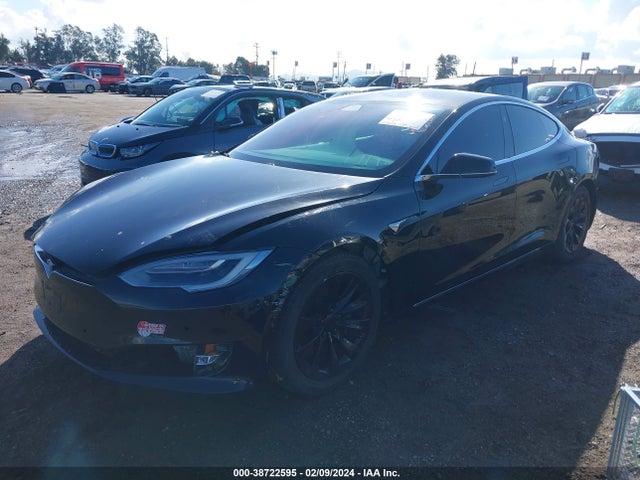 Tesla Model S 60/75 2017 5YJSA1E11HF189770 Image 2