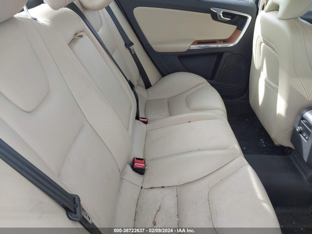 LYV612TM6GB104216 Volvo S60 Inscription T5 Platinum