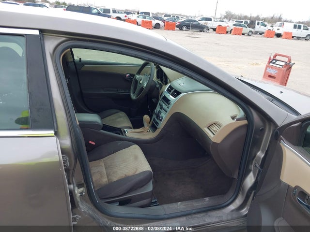 2010 CHEVROLET MALIBU LS VIN: 1G1ZB5EB0AF118954