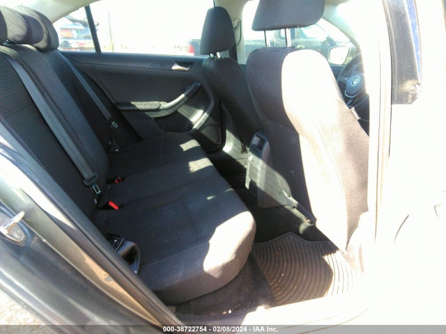 2015 VOLKSWAGEN JETTA 2.0L S VIN: 3VW2K7AJ3FM408756
