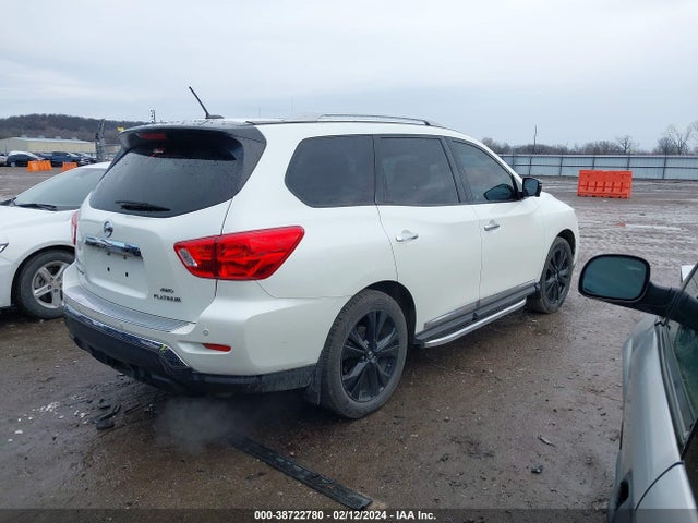 Nissan Pathfinder Platinum 2017 5N1DR2MM5HC683951 Image 4