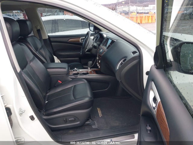 Nissan Pathfinder Platinum 2017 5N1DR2MM5HC683951 Image 5