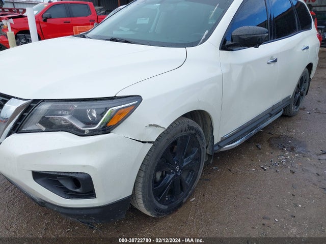Nissan Pathfinder Platinum 2017 5N1DR2MM5HC683951 Image 6