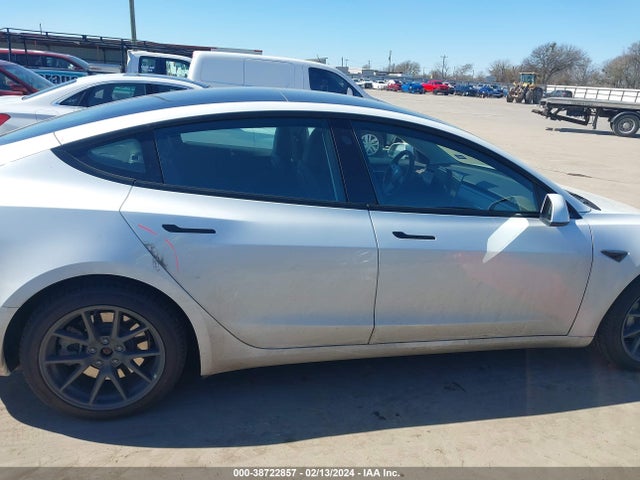 Tesla Model 3 Rear-wheel Drive 2023 5YJ3E1EAXPF485605 Image 12