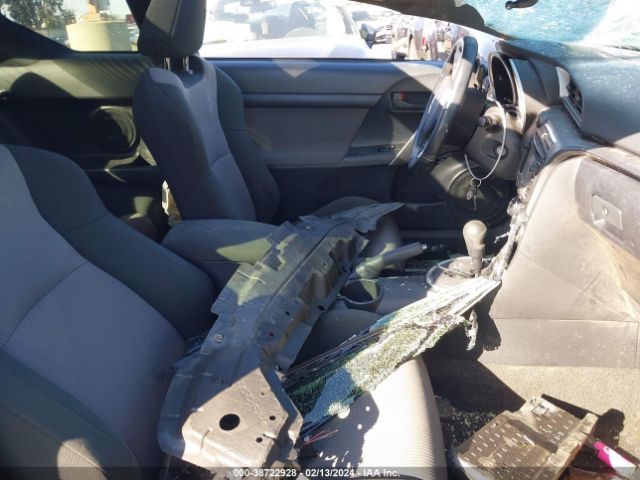 JTKJF5C72FJ004345 Scion TC