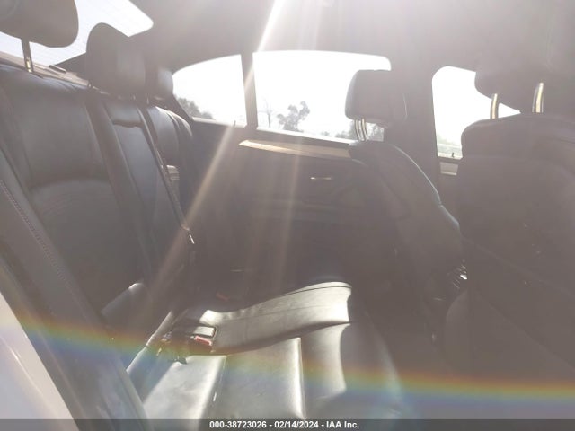BMW 535i 2016 WBA5B1C54GG129922 Image 8