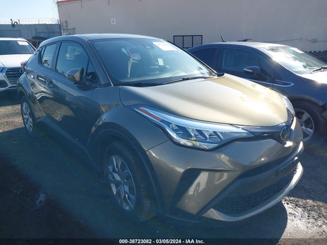 Toyota C-HR LE 2021 JTNKHMBX9M1122502 Image 1