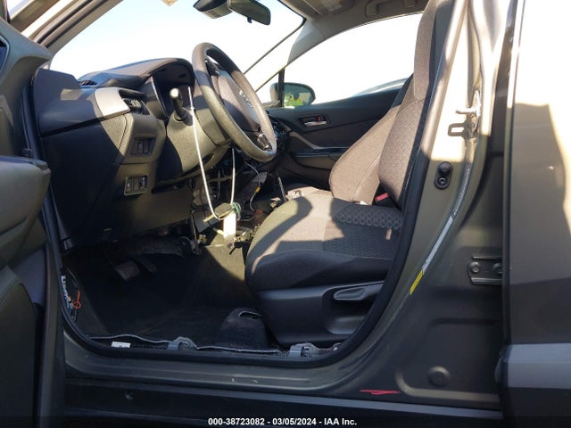 Toyota C-HR LE 2021 JTNKHMBX9M1122502 Image 6