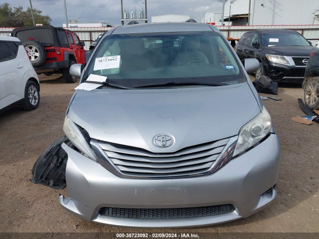 Toyota Sienna Le 8 Passenger 2015 5TDKK3DC2FS613462 Image 11