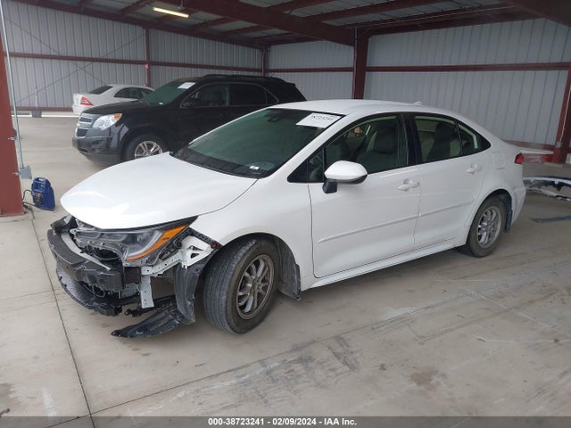 Toyota Corolla Hybrid Le 2022 JTDEAMDE0N3012817 Image 2