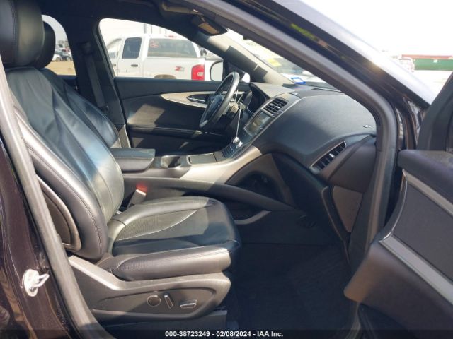 2LMPJ6J94LBL14247 Lincoln Nautilus Standard