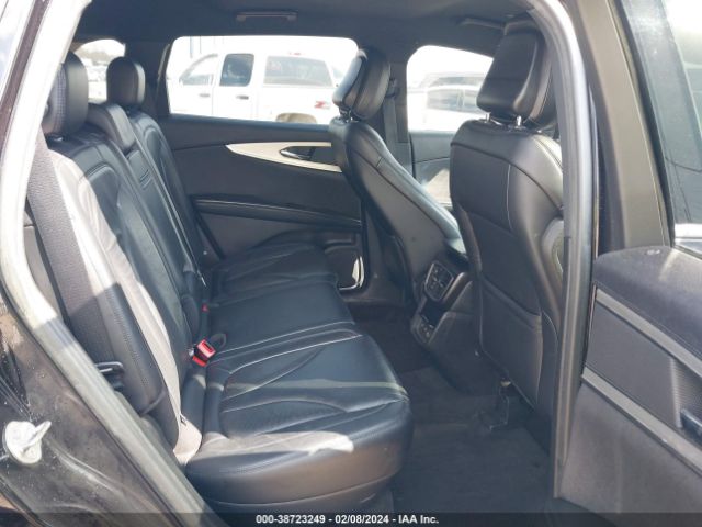 2LMPJ6J94LBL14247 Lincoln Nautilus Standard