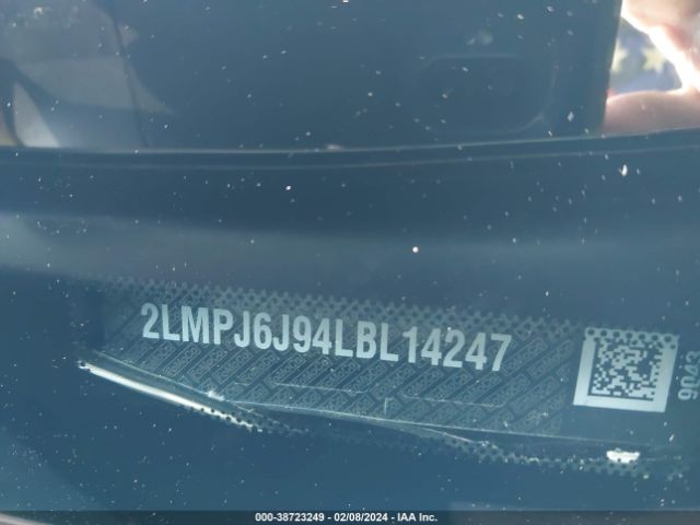 2LMPJ6J94LBL14247 Lincoln Nautilus Standard